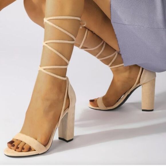 BRAND NEW CHARLES ALBERT LACE UP HIGH HEELED OPEN TOE DRESS THICK HEEL SANDAL - Picture 1 of 16